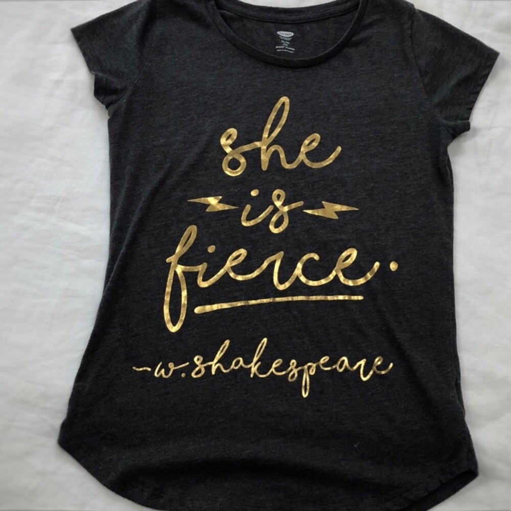 Girls old navy size 14 tee